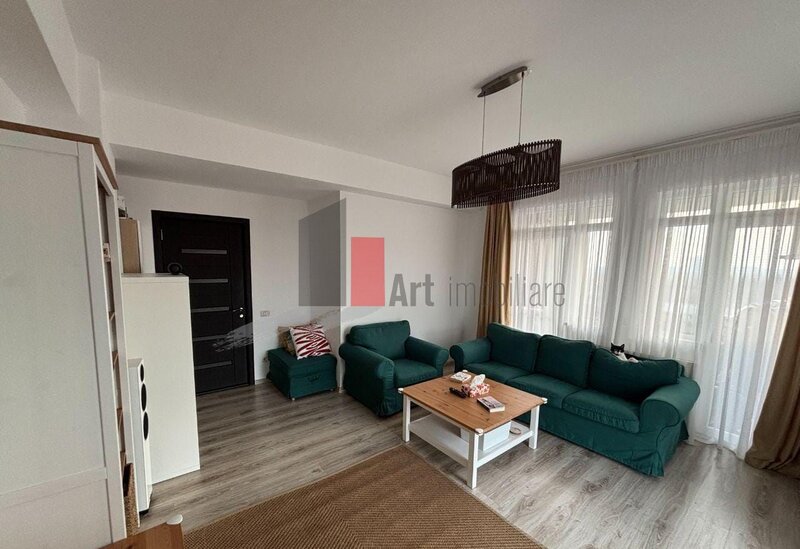 Oltenitei, Romprim, vanzare apartament 3 camere.